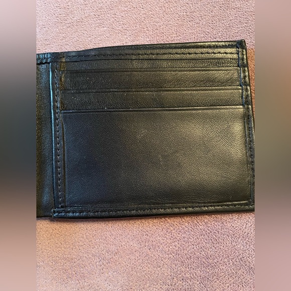 Classic Black Leather Wallet - Picture 7 of 10